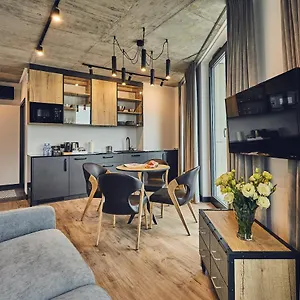 4* Hotell The Bridge