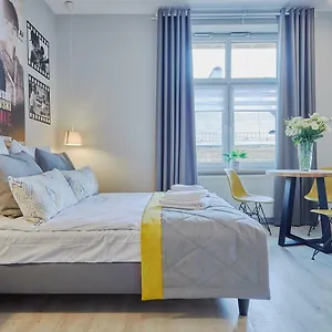 3* Lägenhetshotell Florianska 32 By Pi